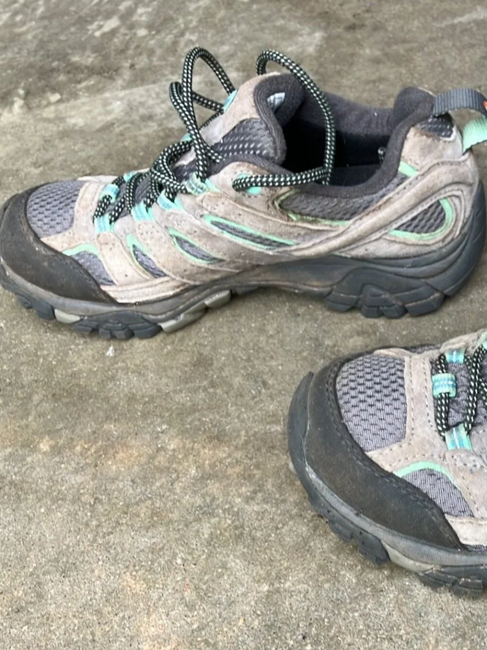 Merrell Women's Moab 2 Waterproof Hiking Shoes - Drizzle Mint - size 6 (J06028)